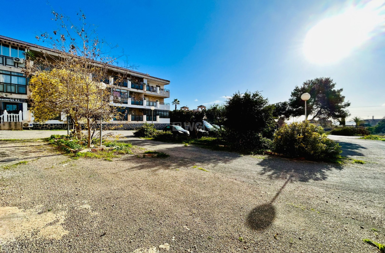 Resale - Apartment / flat - El Chaparral - Inland