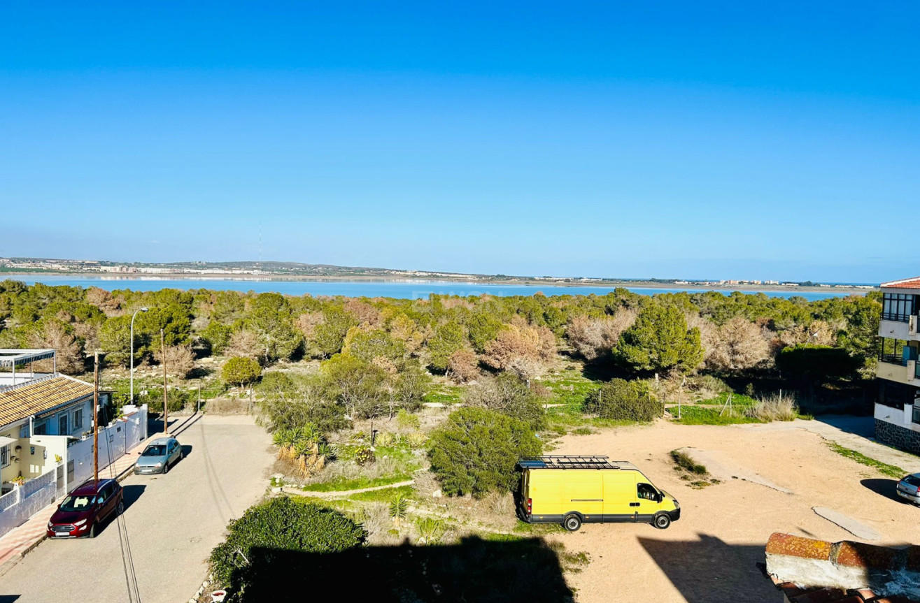 Resale - Apartment / flat - El Chaparral - Inland