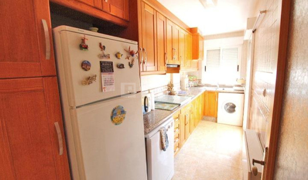 Resale - Apartment / flat - Guardamar del Segura - Pueblo