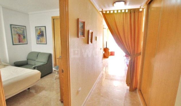 Resale - Apartment / flat - Guardamar del Segura - Pueblo
