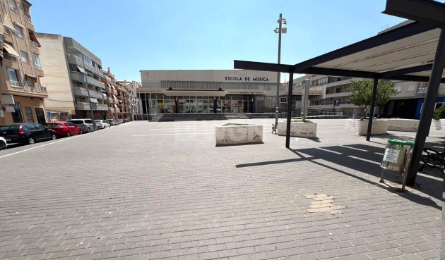 Resale - Apartment / flat - Guardamar del Segura - Pueblo