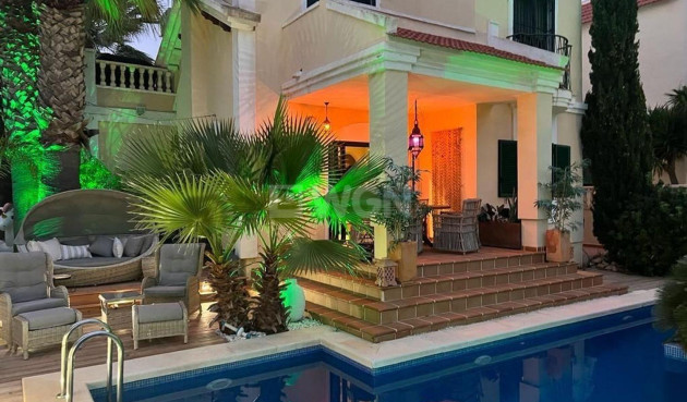 Odsprzedaż - Villa - Orihuela Costa - Lomas De Cabo Roig-los Dolses