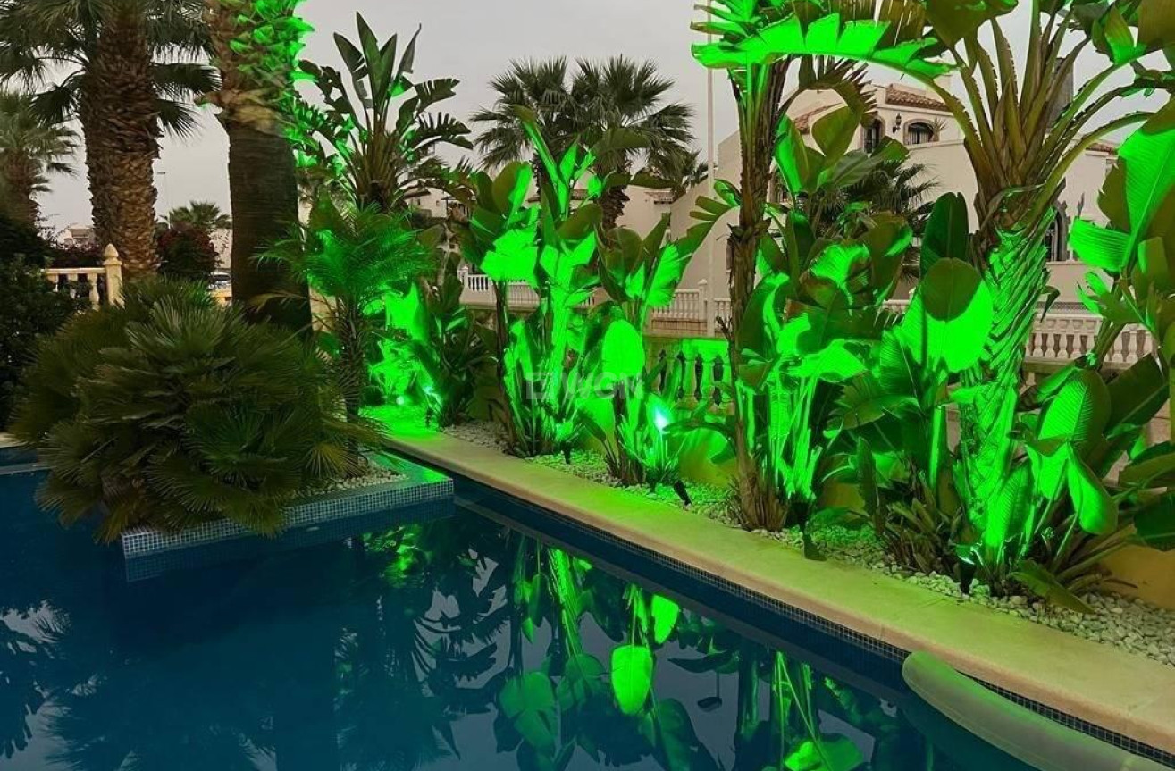 Odsprzedaż - Villa - Orihuela Costa - Lomas De Cabo Roig-los Dolses