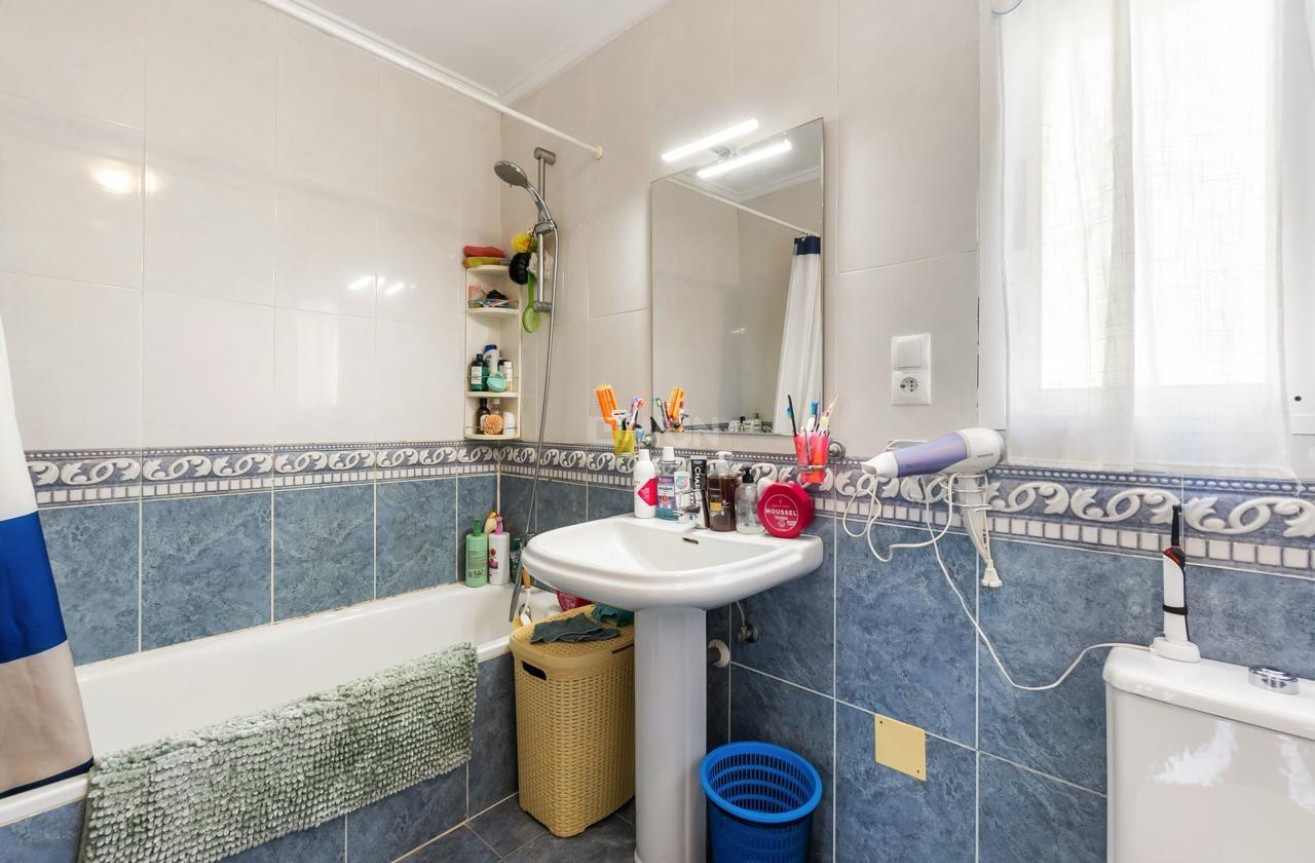 Reventa - Adosado - San Miguel de Salinas - El Galán