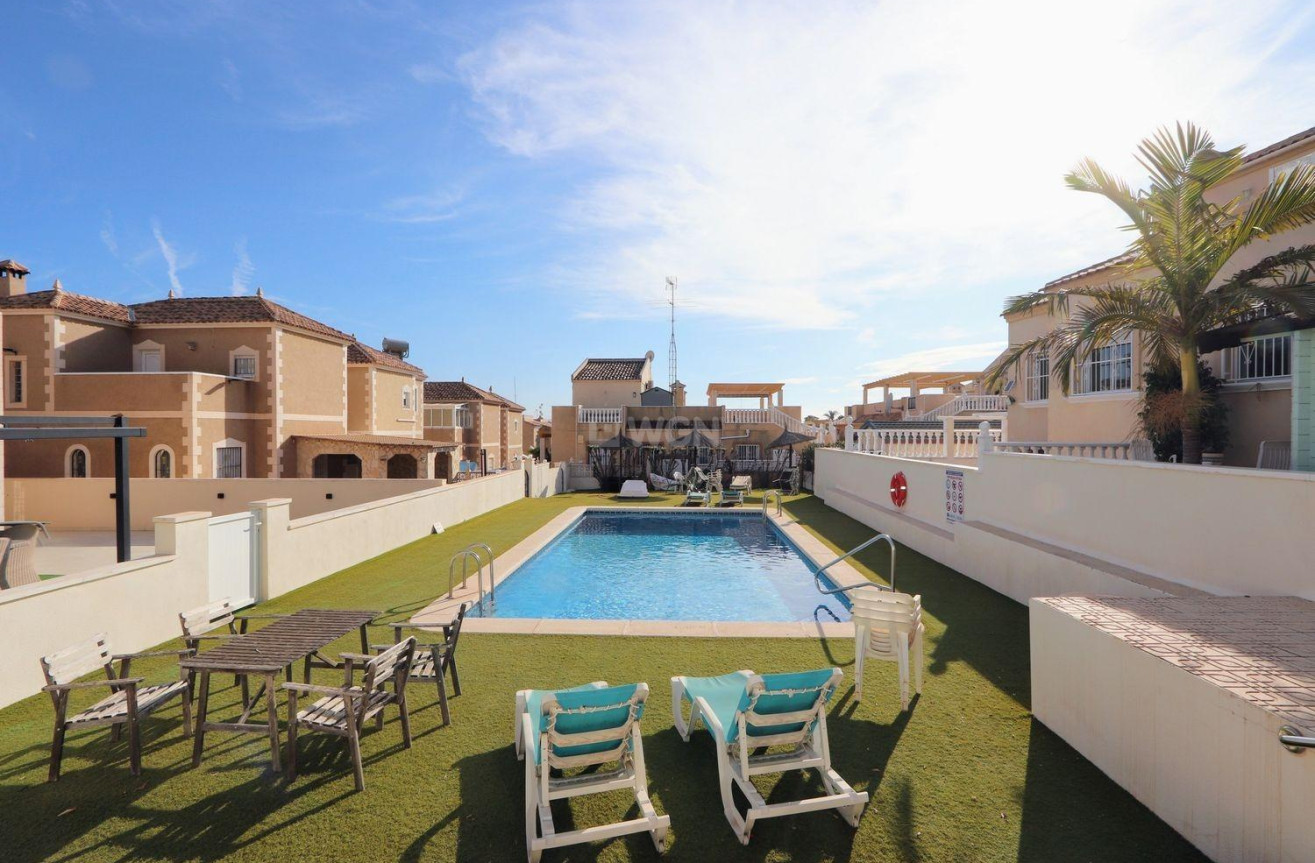 Reventa - Adosado - San Miguel de Salinas - El Galán