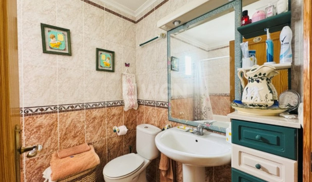 Resale - Apartment / flat - La Mata - Costa Blanca