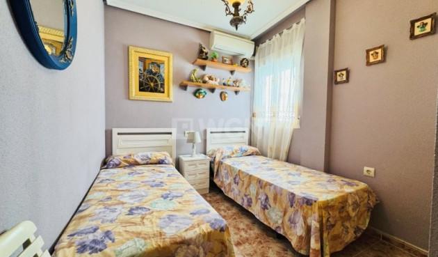 Resale - Apartment / flat - La Mata - Costa Blanca