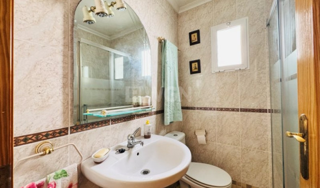 Resale - Apartment / flat - La Mata - Costa Blanca