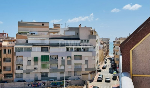 Resale - Apartment / flat - La Mata - Costa Blanca