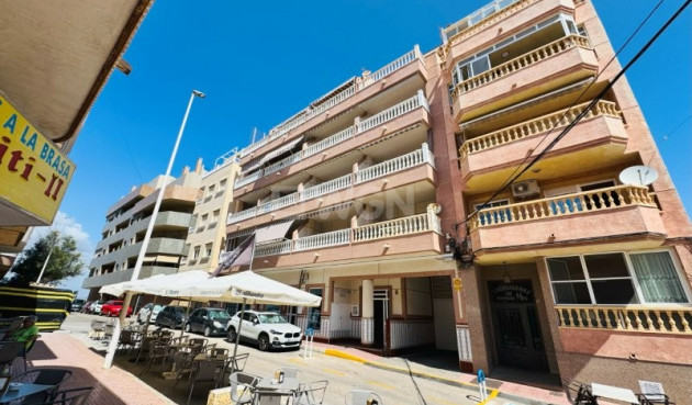 Resale - Apartment / flat - La Mata - Costa Blanca