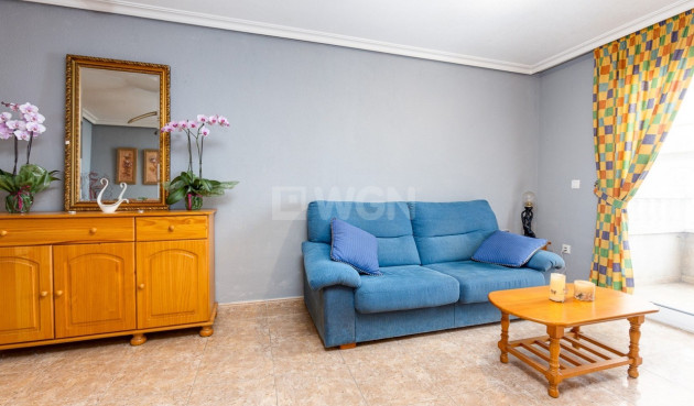Resale - Apartment / flat - Torrevieja - Costa Blanca