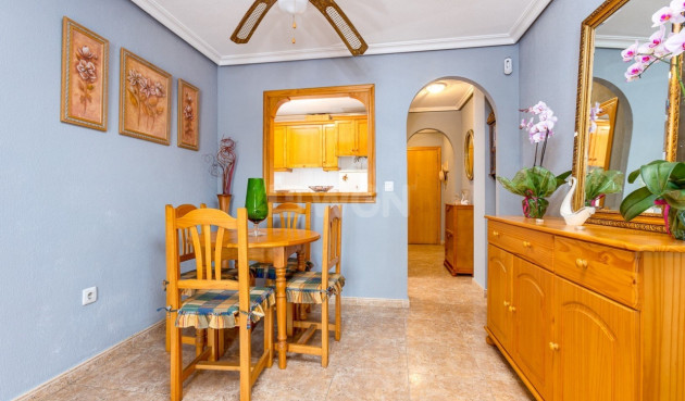 Resale - Apartment / flat - Torrevieja - Costa Blanca