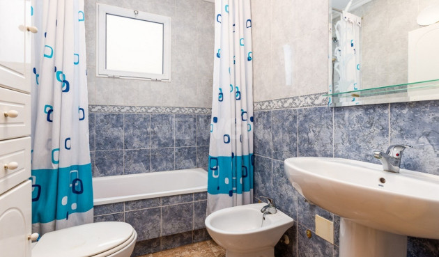 Resale - Apartment / flat - Torrevieja - Costa Blanca