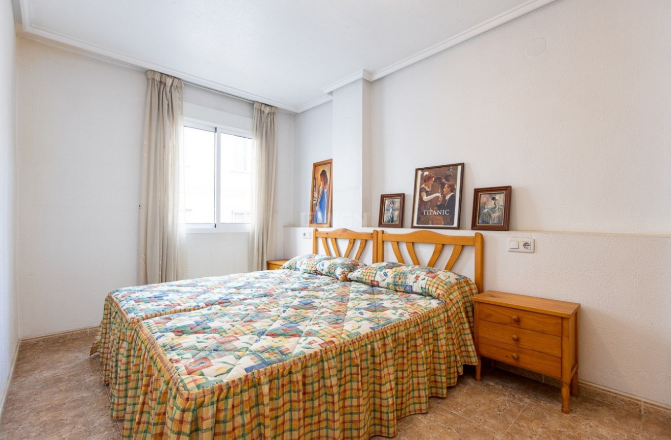Resale - Apartment / flat - Torrevieja - Costa Blanca