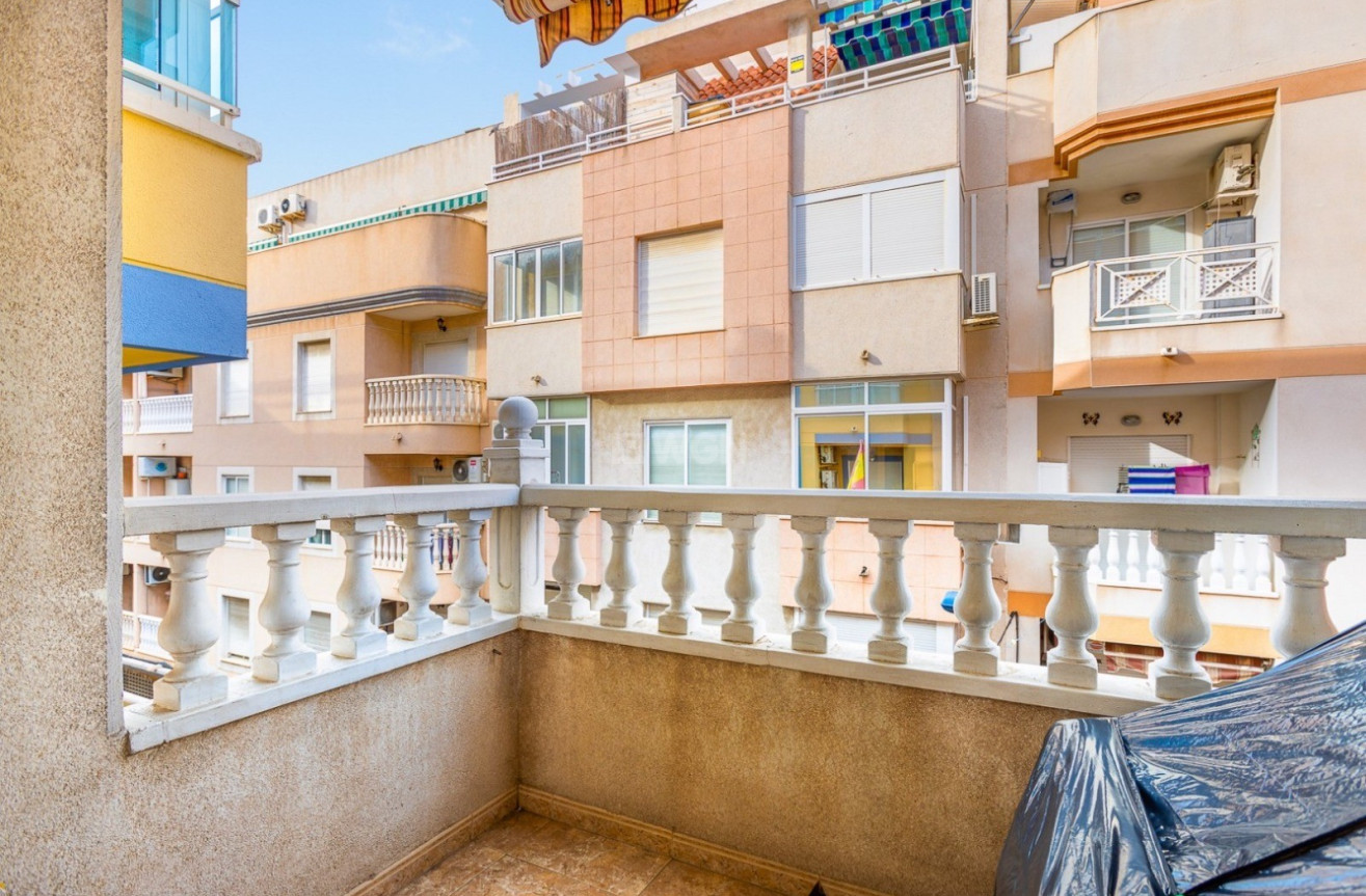 Resale - Apartment / flat - Torrevieja - Costa Blanca