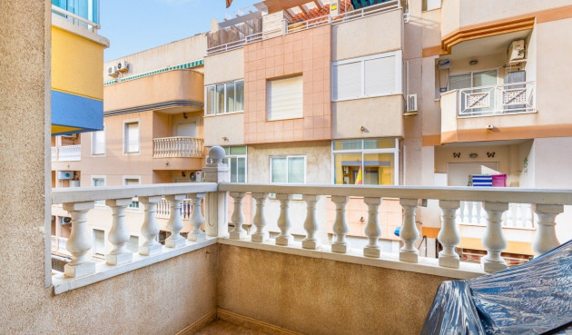 Resale - Apartment / flat - Torrevieja - Costa Blanca