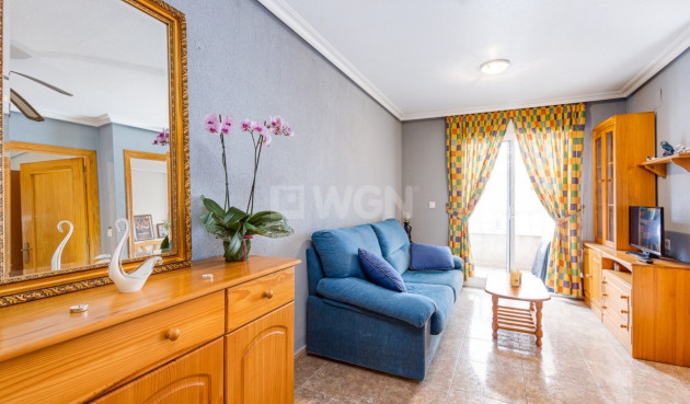 Resale - Apartment / flat - Torrevieja - Costa Blanca