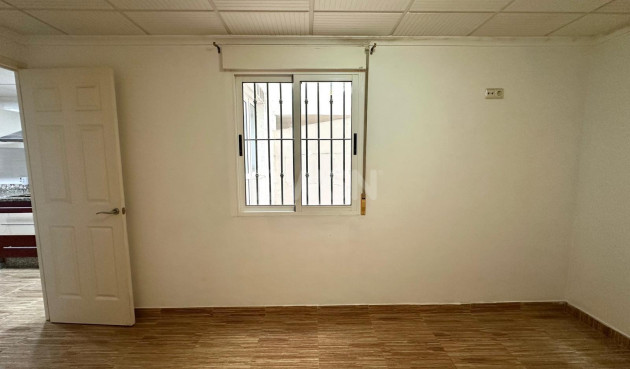 Reventa - Apartamento / piso - Torrevieja - Playa del Cura