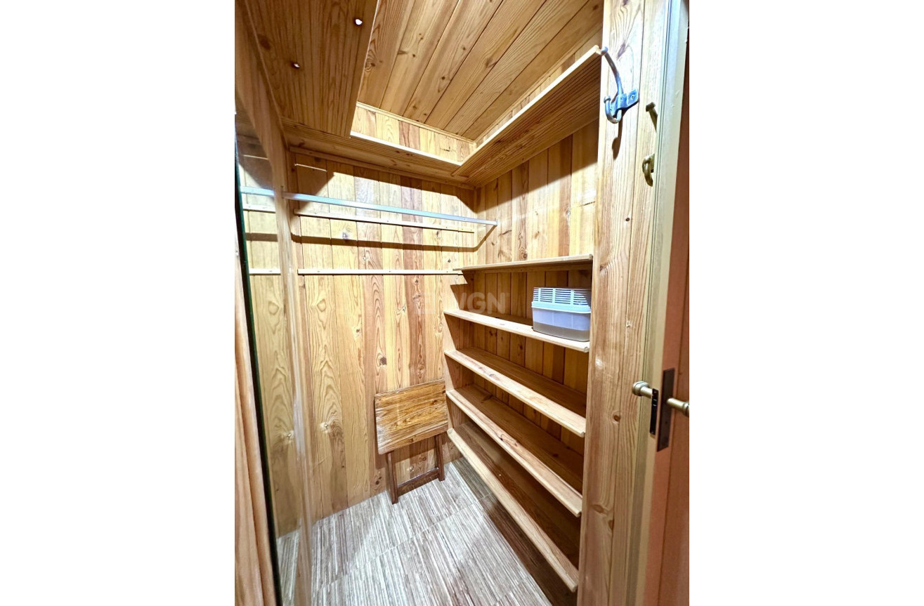 Reventa - Apartamento / piso - Torrevieja - Playa del Cura