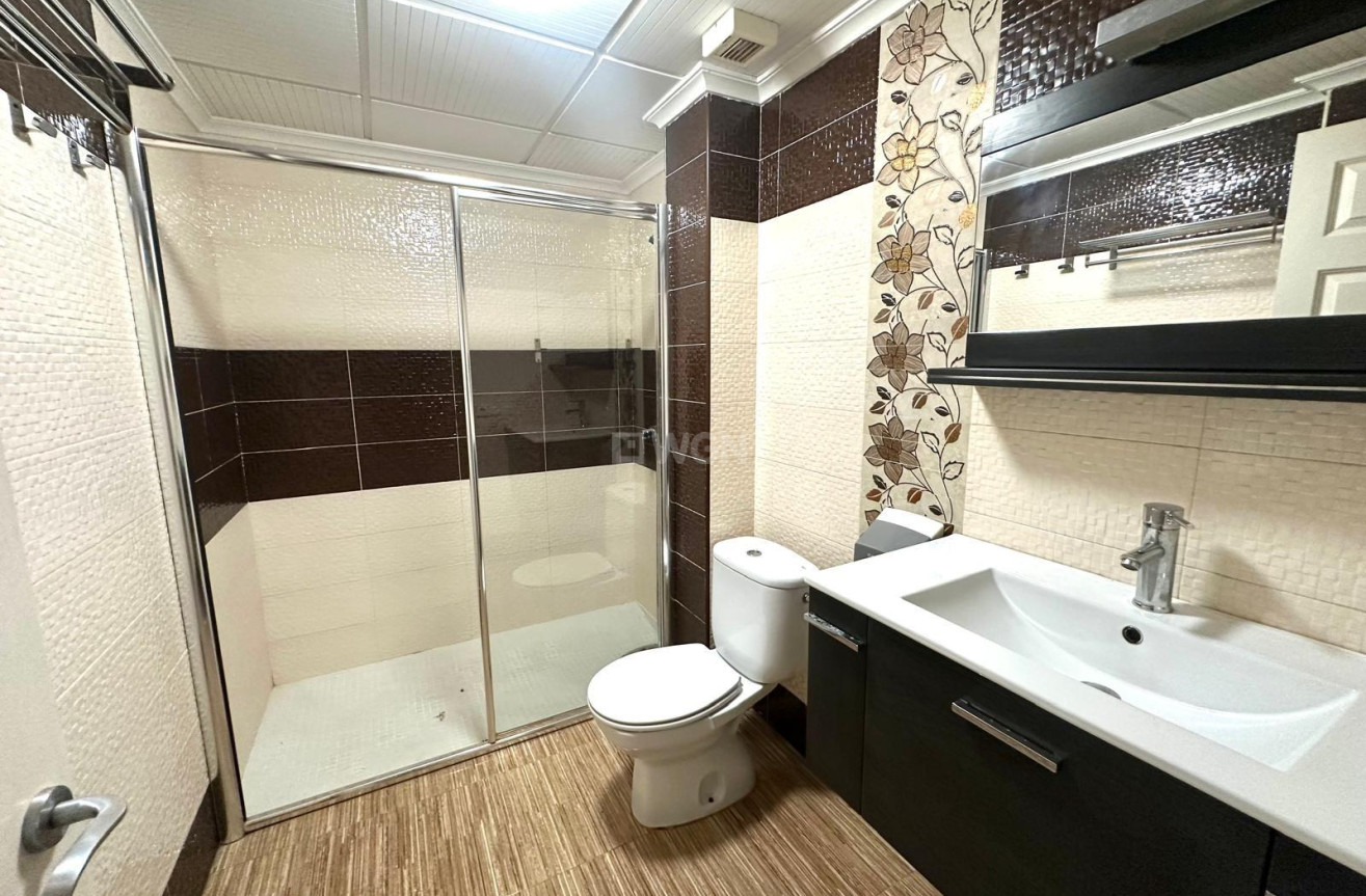 Reventa - Apartamento / piso - Torrevieja - Playa del Cura