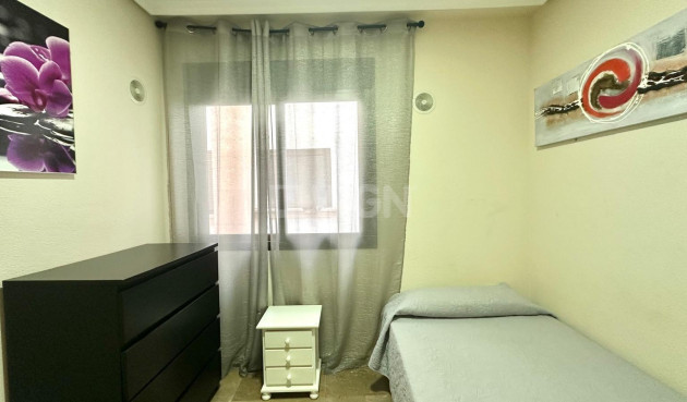 Resale - Apartment / flat - Torrevieja