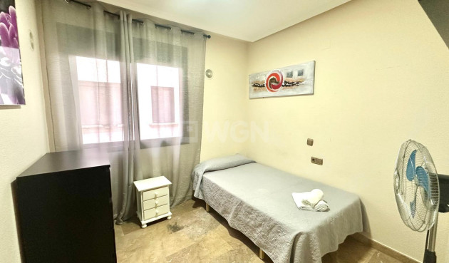 Resale - Apartment / flat - Torrevieja