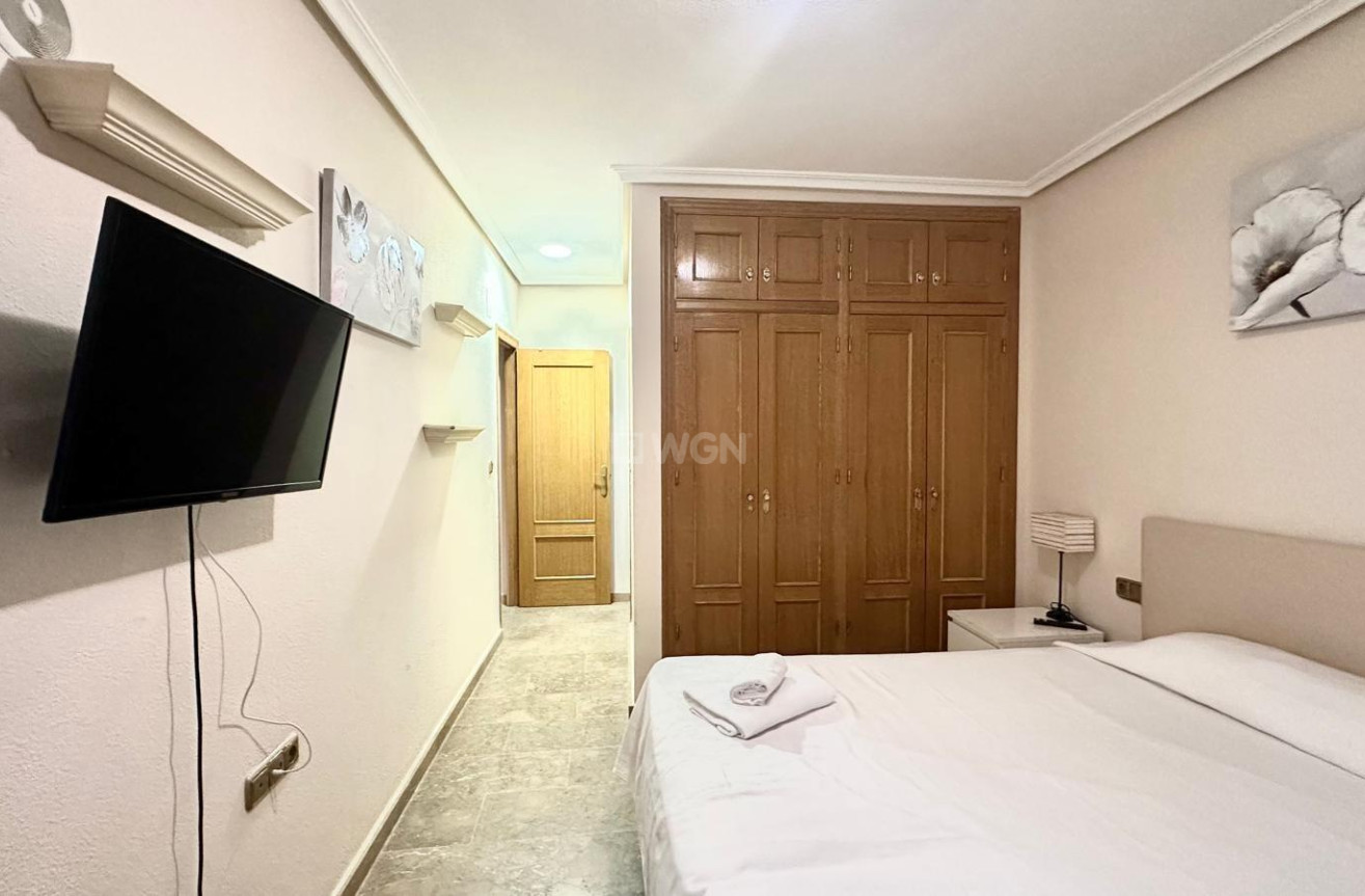 Resale - Apartment / flat - Torrevieja