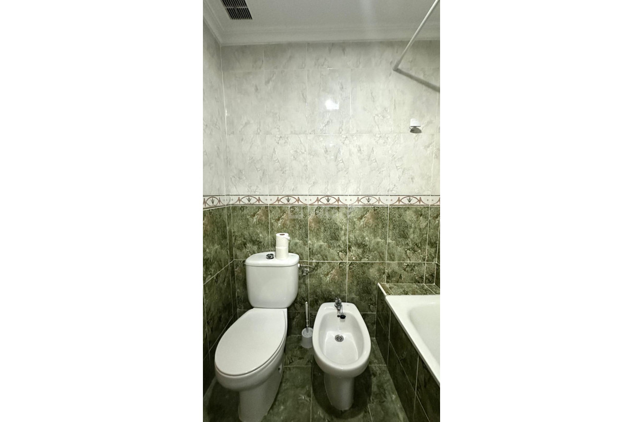 Resale - Apartment / flat - Torrevieja