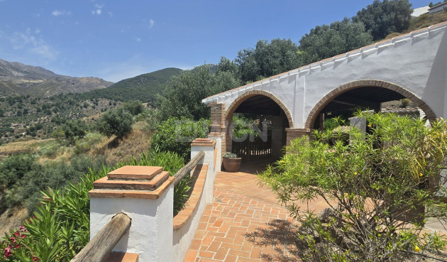 Odsprzedaż - Villa - Alcaucín - Inland