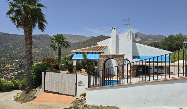 Odsprzedaż - Villa - Alcaucín - Inland