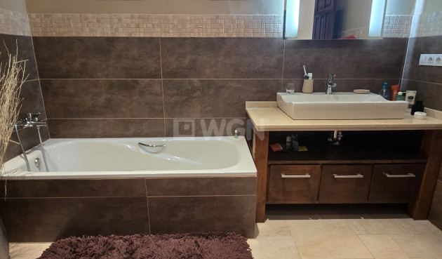 Odsprzedaż - Villa - Alcaucín - Inland