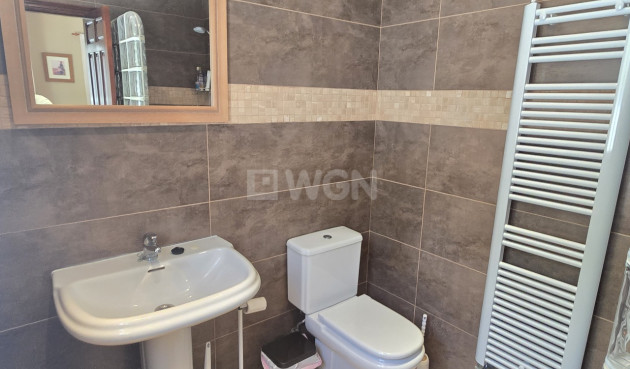 Odsprzedaż - Villa - Alcaucín - Inland