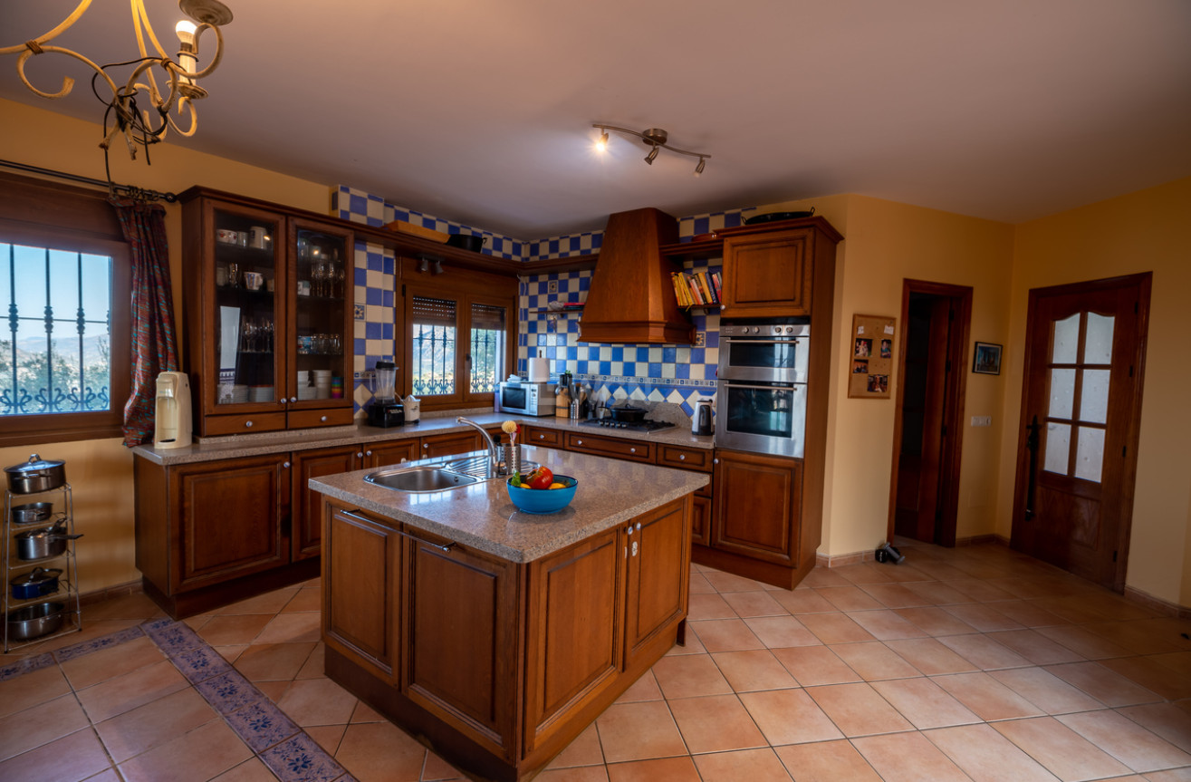 Wiederverkauf - Villa - Periana - Inland