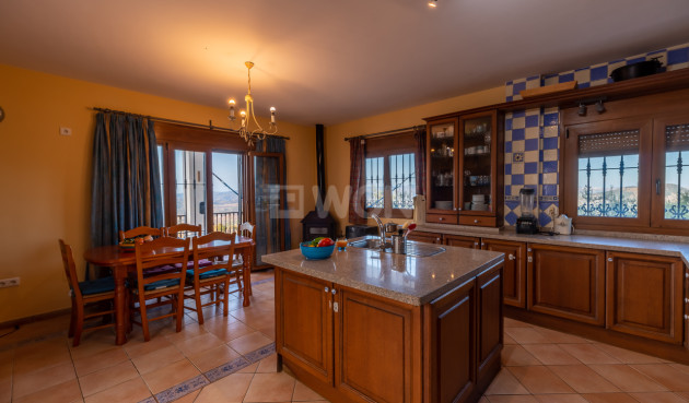 Wiederverkauf - Villa - Periana - Inland