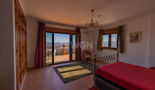 Wiederverkauf - Villa - Periana - Inland