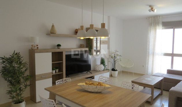 Reventa - Apartamento / piso - San Miguel de Salinas - Inland