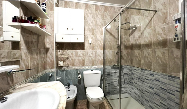 Resale - Apartment / flat - Guardamar del Segura - Pueblo