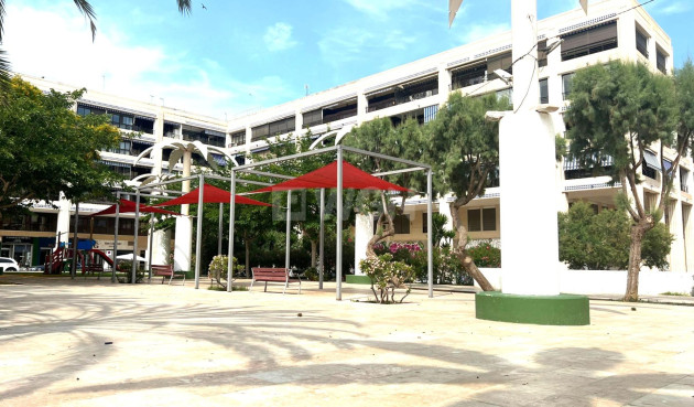 Resale - Apartment / flat - Guardamar del Segura - Pueblo