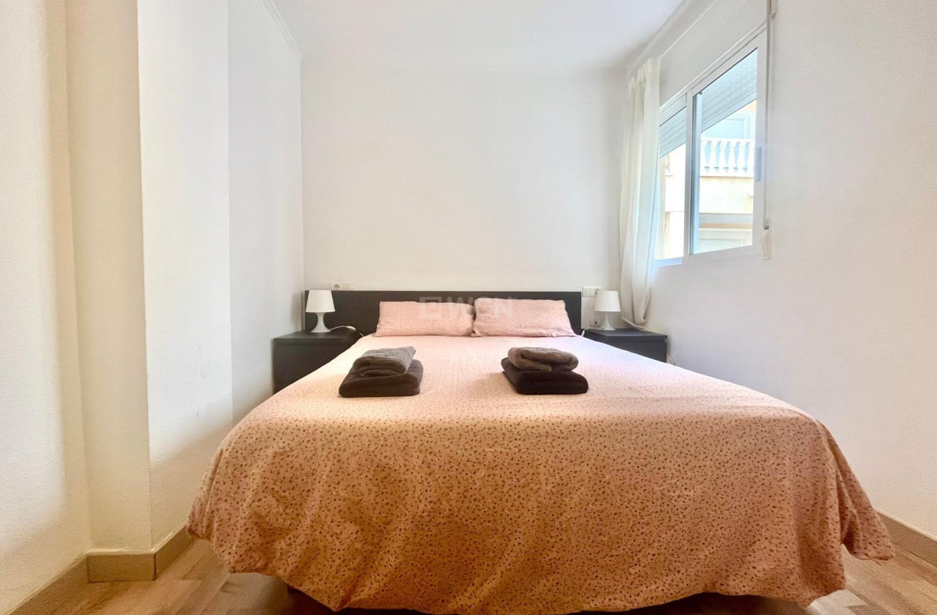 Reventa - Apartamento / piso - Torrevieja - Acequion