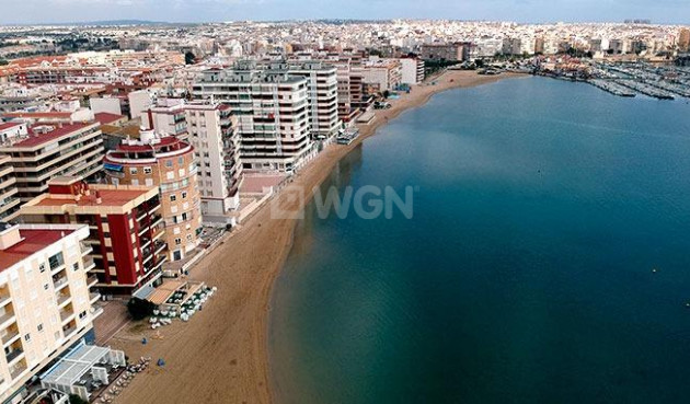 Reventa - Apartamento / piso - Torrevieja - Acequion