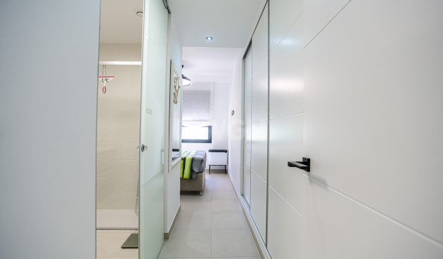 Resale - Apartment / flat - Pilar de la Horadada - Costa Blanca