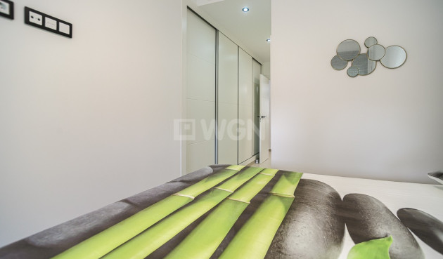 Resale - Apartment / flat - Pilar de la Horadada - Costa Blanca