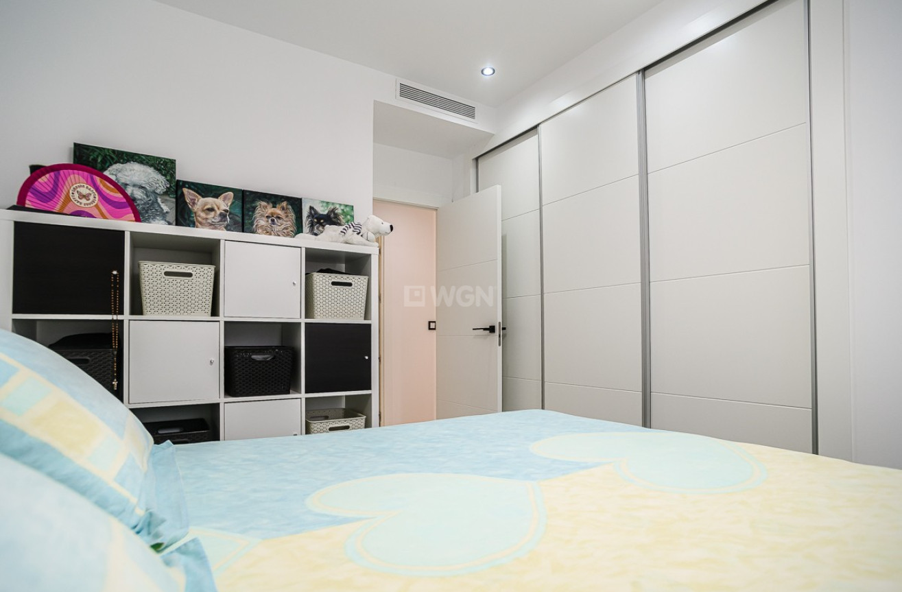 Resale - Apartment / flat - Pilar de la Horadada - Costa Blanca