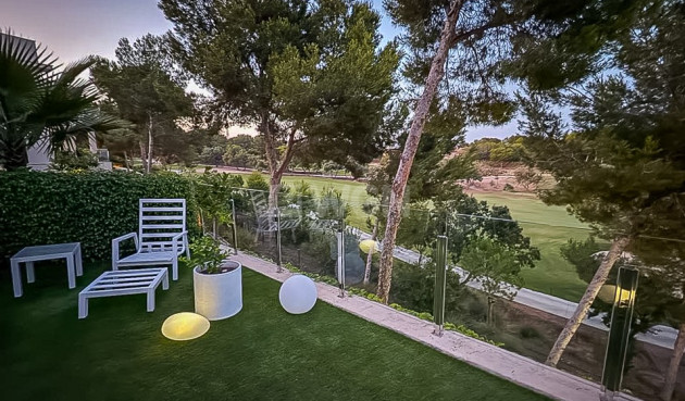 Resale - Apartment / flat - Pilar de la Horadada - Costa Blanca