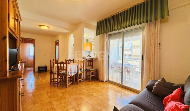 Resale - Apartment / flat - La Mata - Costa Blanca