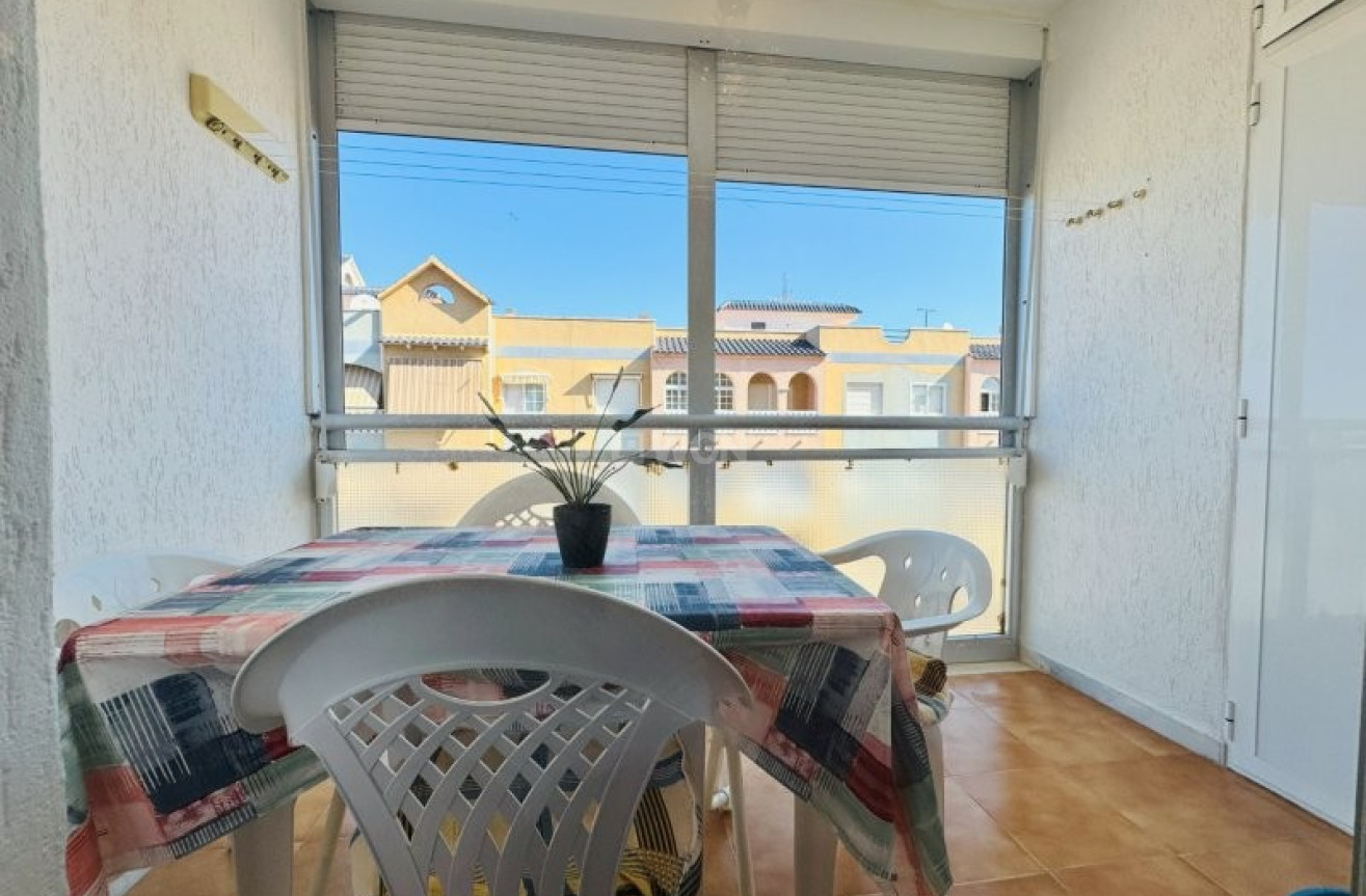 Resale - Apartment / flat - La Mata - Costa Blanca