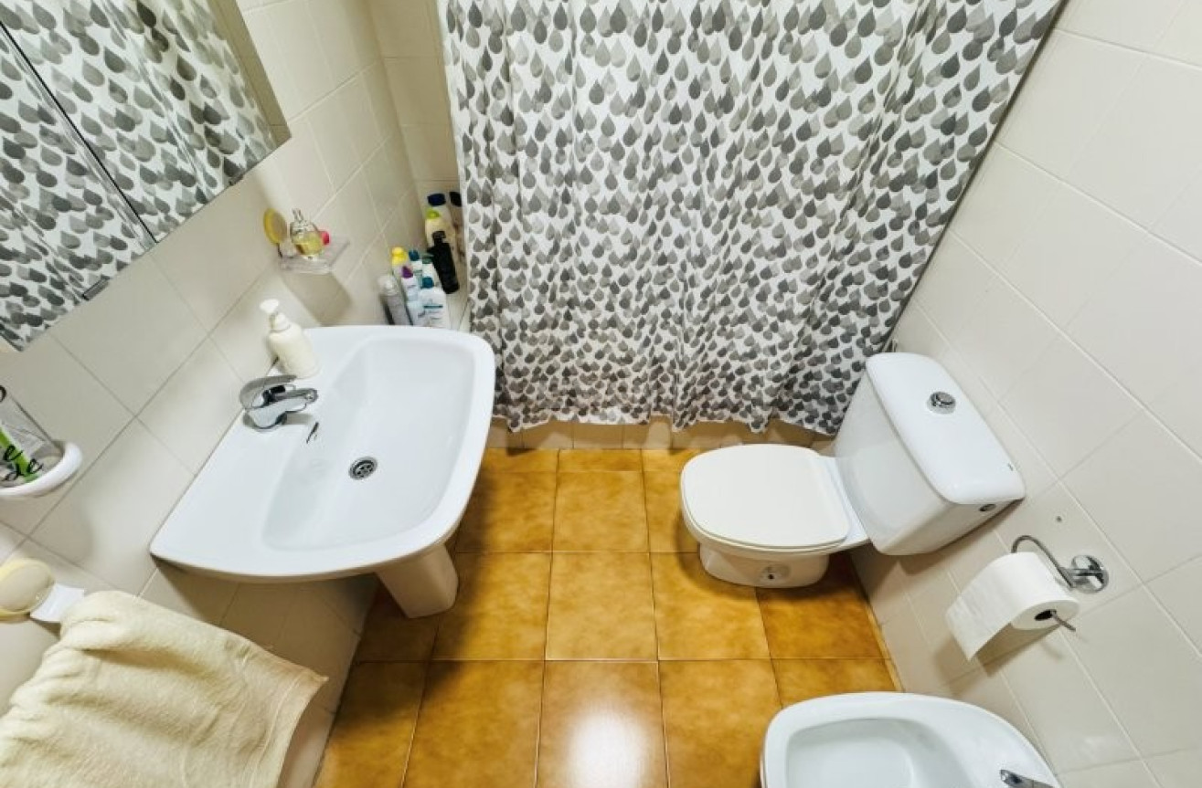 Resale - Apartment / flat - La Mata - Costa Blanca