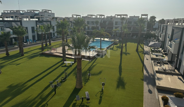 Resale - Penthouse - El Raso