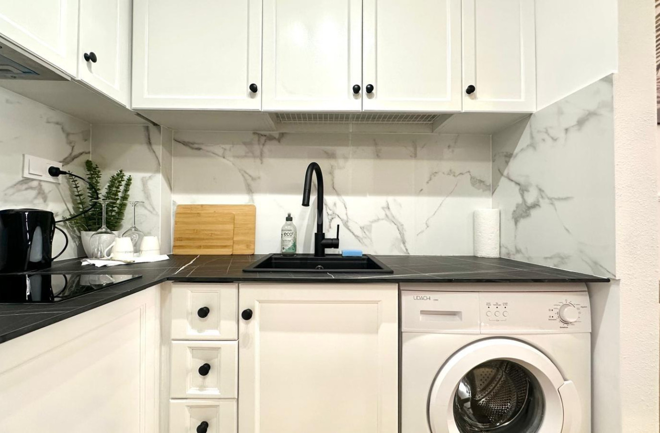 Resale - Apartment / flat - Torrevieja - Centro