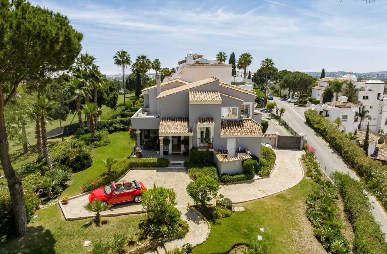 Odsprzedaż - Villa - Marbella - Costa del Sol